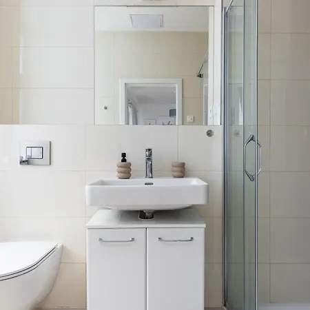Stay2Gether Beige Nest - Metro Florenc Prague Exterior photo